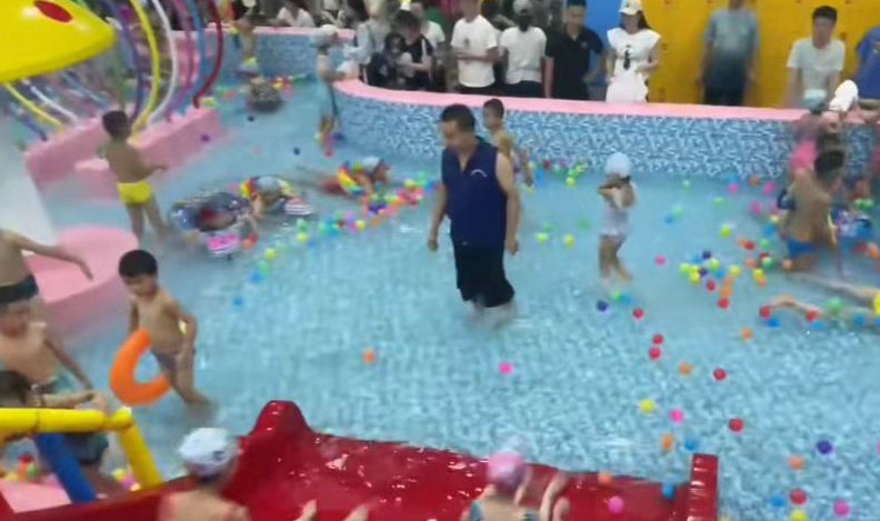 海洋岛儿童室内恒温水上乐园项目